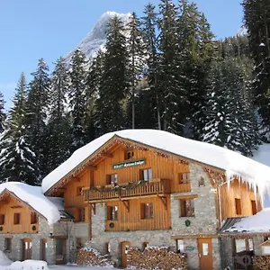 Epicea Et Camping Hotel